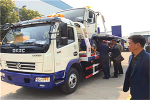 凯里汽车道路救援拖车价格